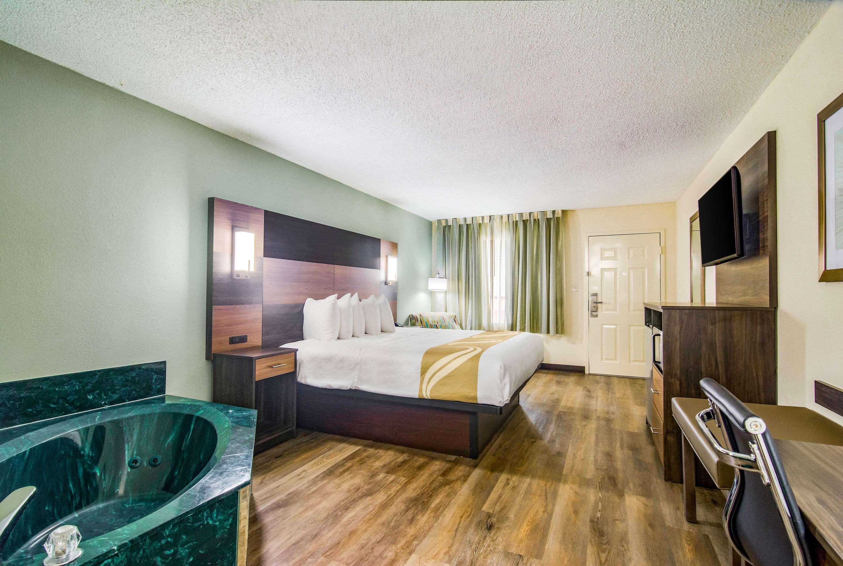 Quality Inn & Suites Lake City Kültér fotó